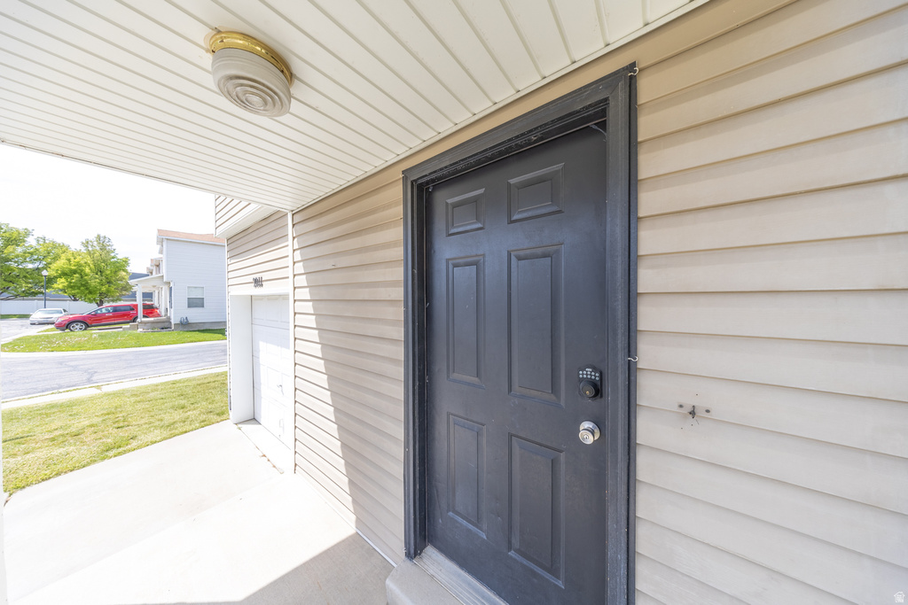 2011 N 2095 W Clinton, UT 84015