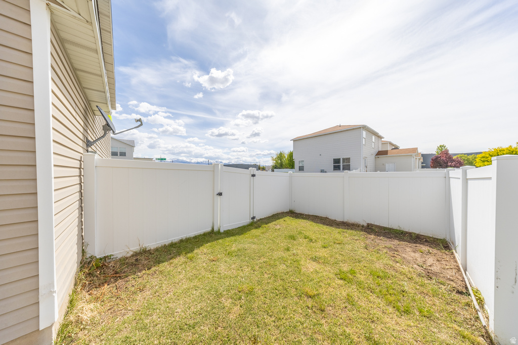 2011 N 2095 W Clinton, UT 84015