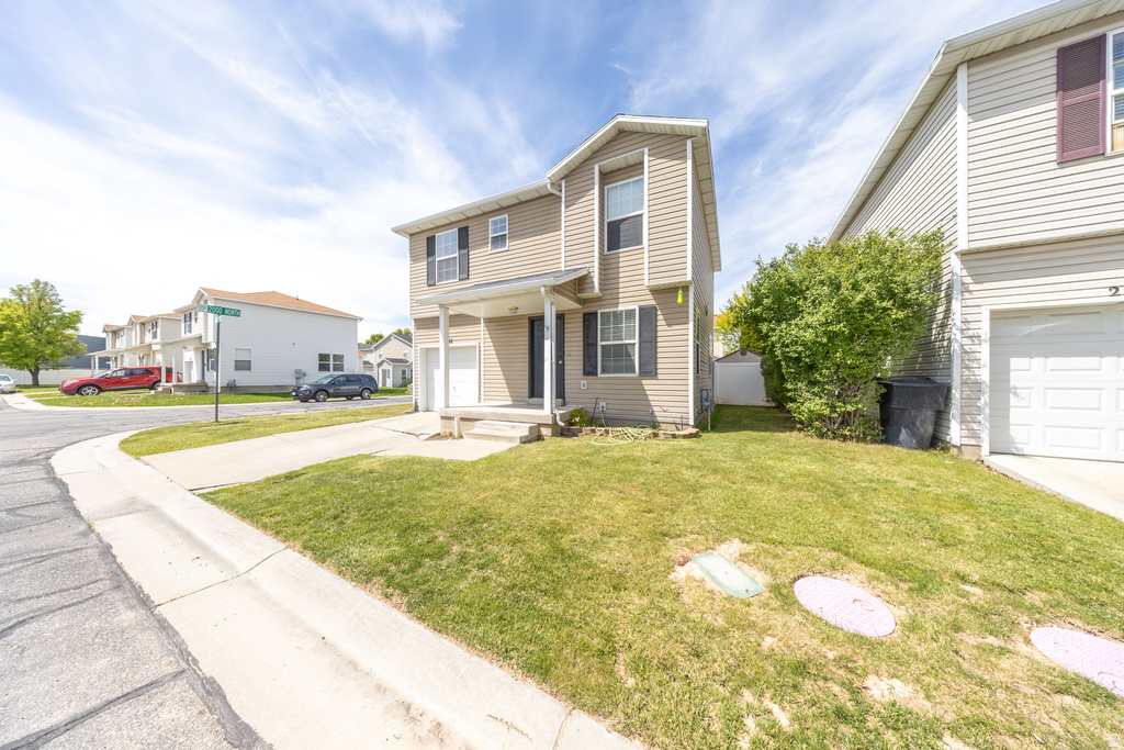 2011 N 2095 W Clinton, UT 84015