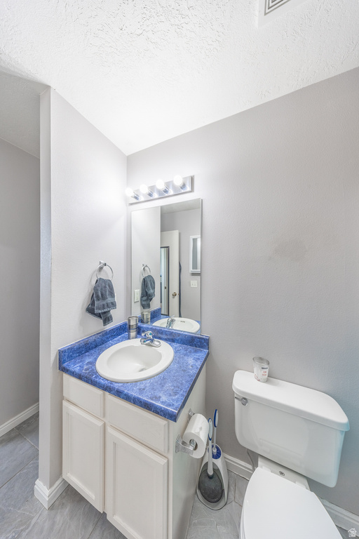 2011 N 2095 W Clinton, UT 84015