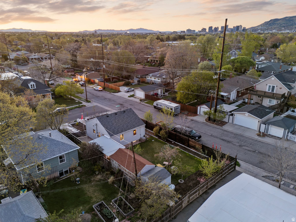 1811 S LINCOLN ST Salt Lake City, UT 84105