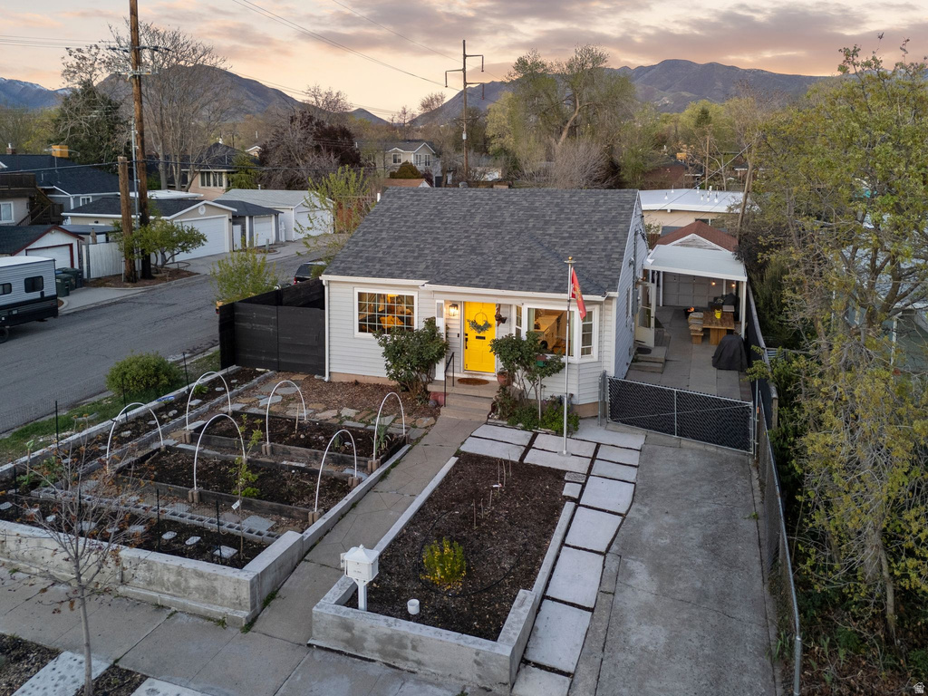 1811 S LINCOLN ST Salt Lake City, UT 84105