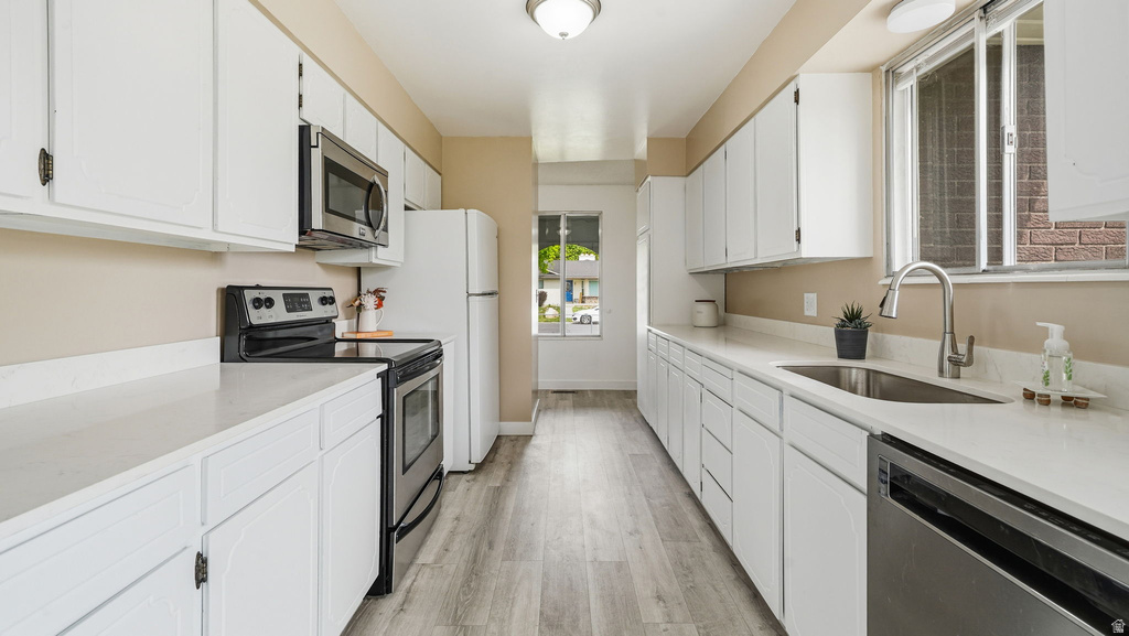 9556 S DAVID ST Sandy, UT 84070