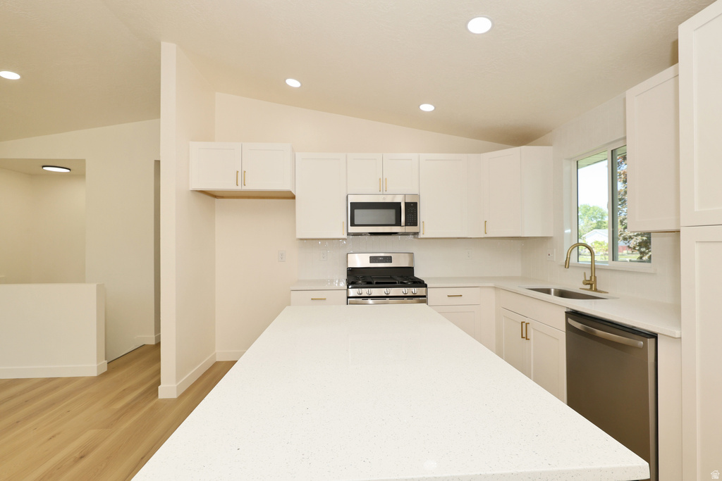807 E DUSTY ROCK CIR Sandy, UT 84094