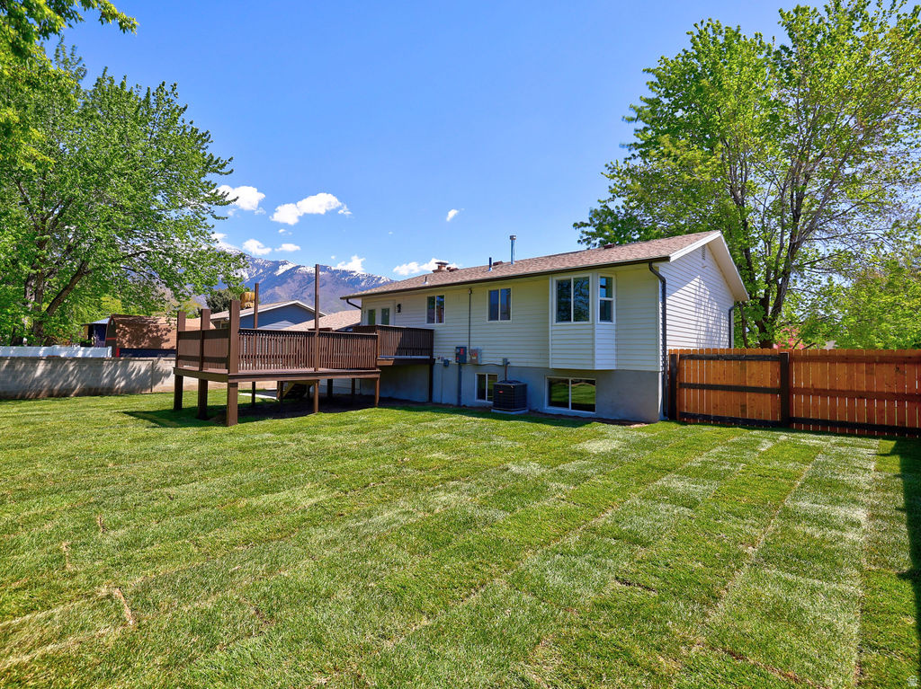 807 E DUSTY ROCK CIR Sandy, UT 84094