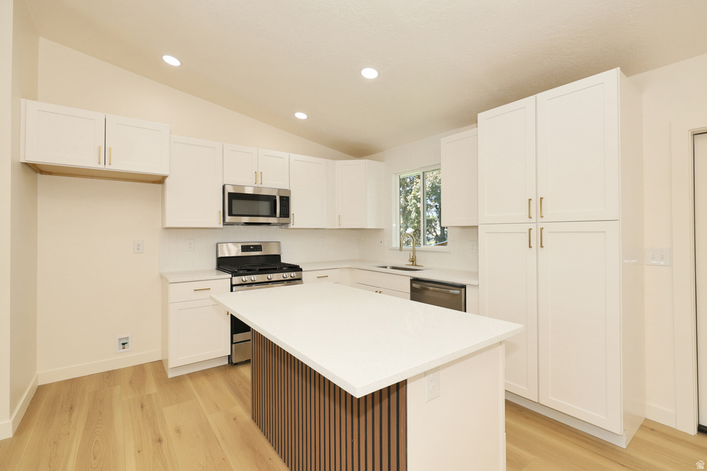 807 E DUSTY ROCK CIR Sandy, UT 84094