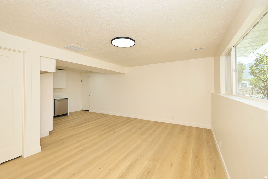 807 E DUSTY ROCK CIR Sandy, UT 84094