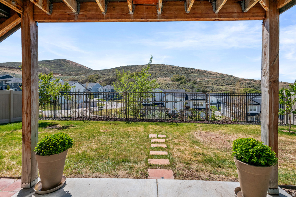 2101 W NORTHRIDGE DR #8 Lehi, UT 84043