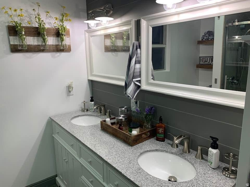 2212 E HIGH MESA DR Sandy, UT 84092