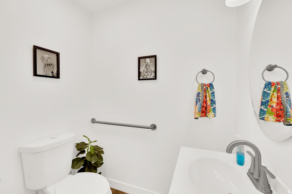 94 E ASHGROVE LN Saratoga Springs, UT 84045