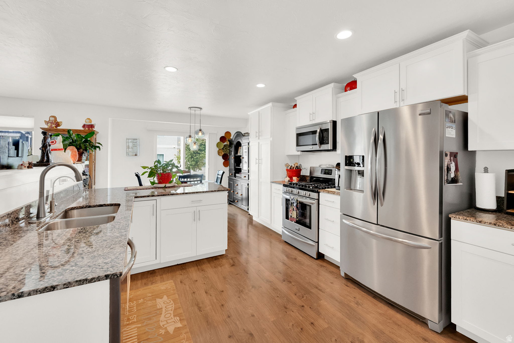 94 E ASHGROVE LN Saratoga Springs, UT 84045
