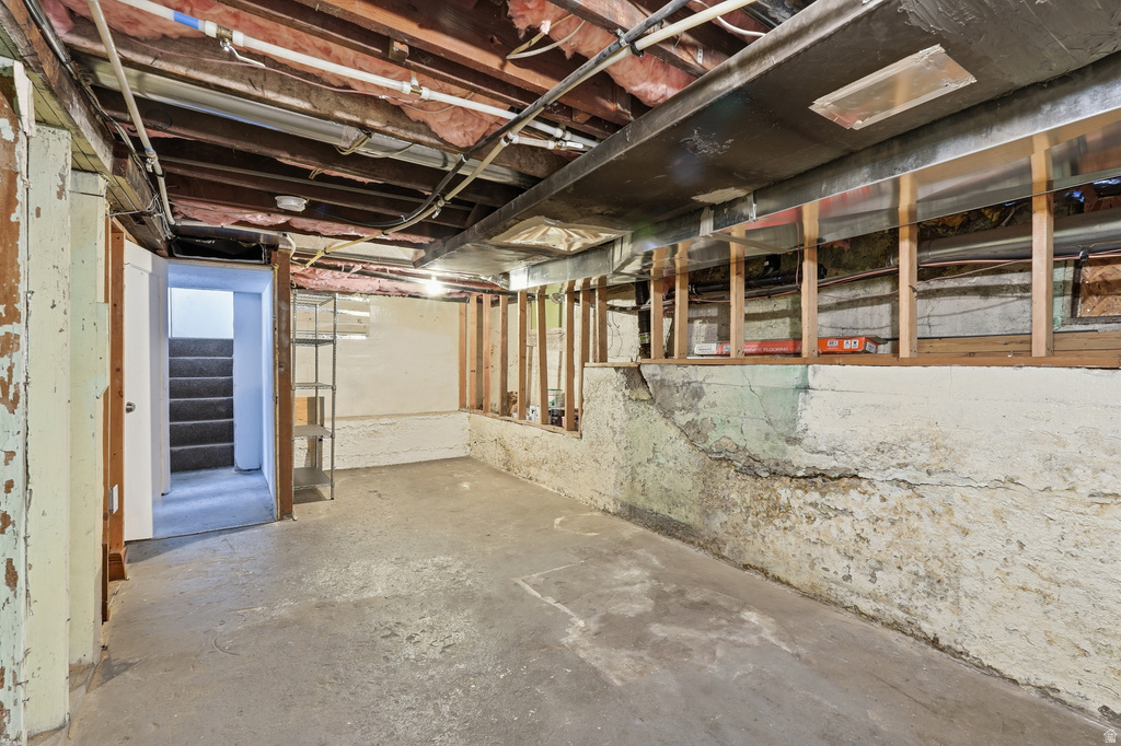 215 E 300 S Logan, UT 84321