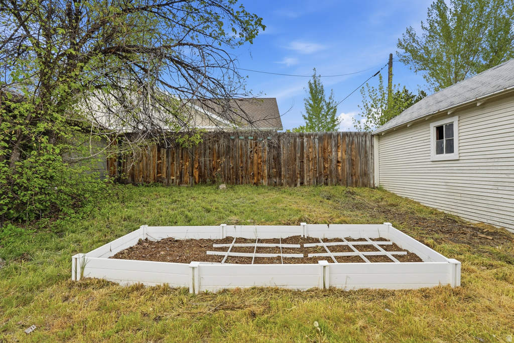 215 E 300 S Logan, UT 84321