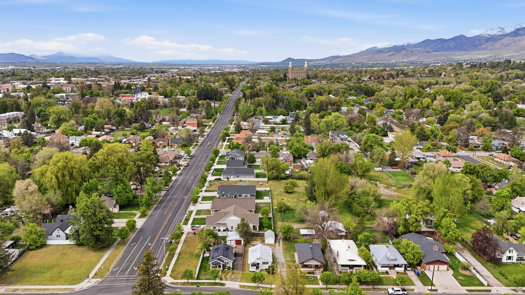 215 E 300 S Logan, UT 84321