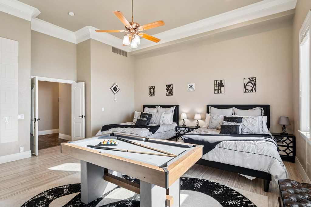941 N SANDHURST DR Salt Lake City, UT 84103