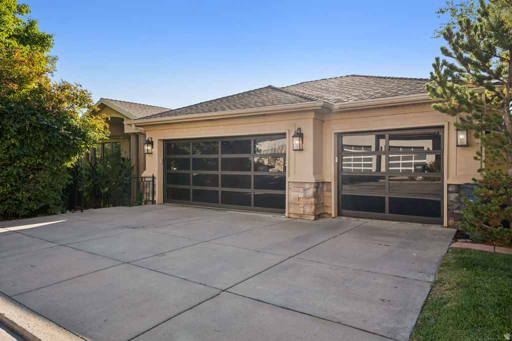 941 N SANDHURST DR Salt Lake City, UT 84103
