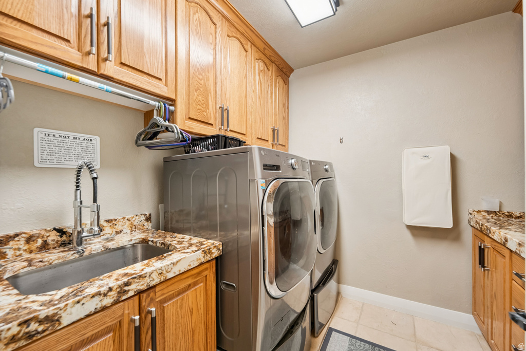 941 N SANDHURST DR Salt Lake City, UT 84103