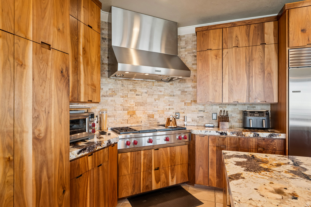 941 N SANDHURST DR Salt Lake City, UT 84103