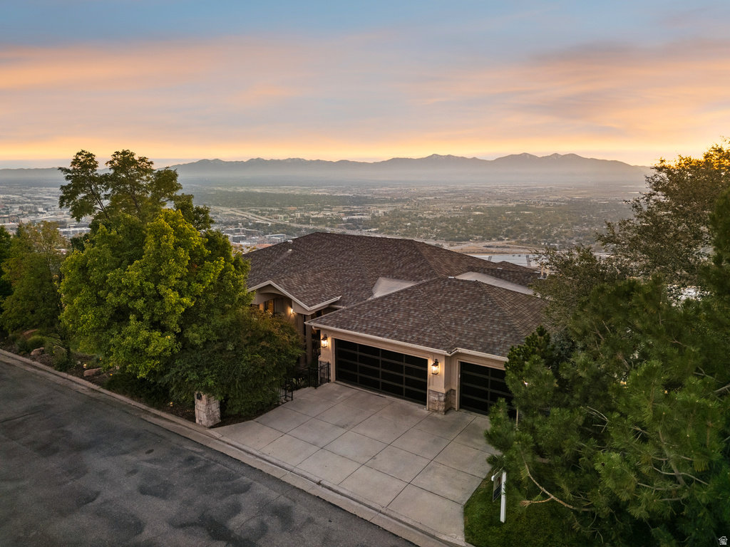 941 N SANDHURST DR Salt Lake City, UT 84103