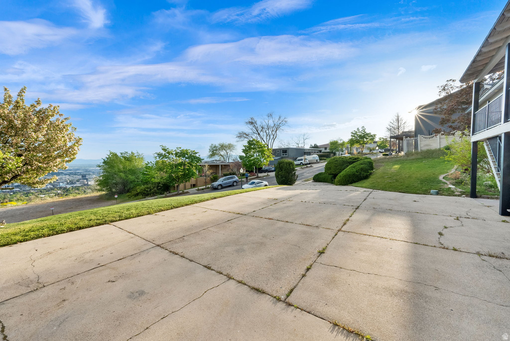 551 E NORTH HILLS DR Salt Lake City, UT 84103