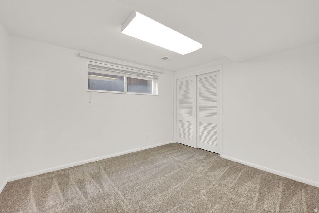 551 E NORTH HILLS DR Salt Lake City, UT 84103