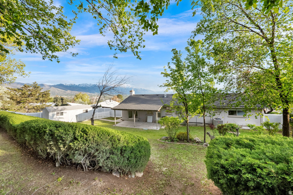 551 E NORTH HILLS DR Salt Lake City, UT 84103