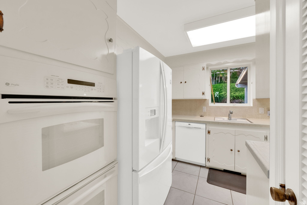 551 E NORTH HILLS DR Salt Lake City, UT 84103