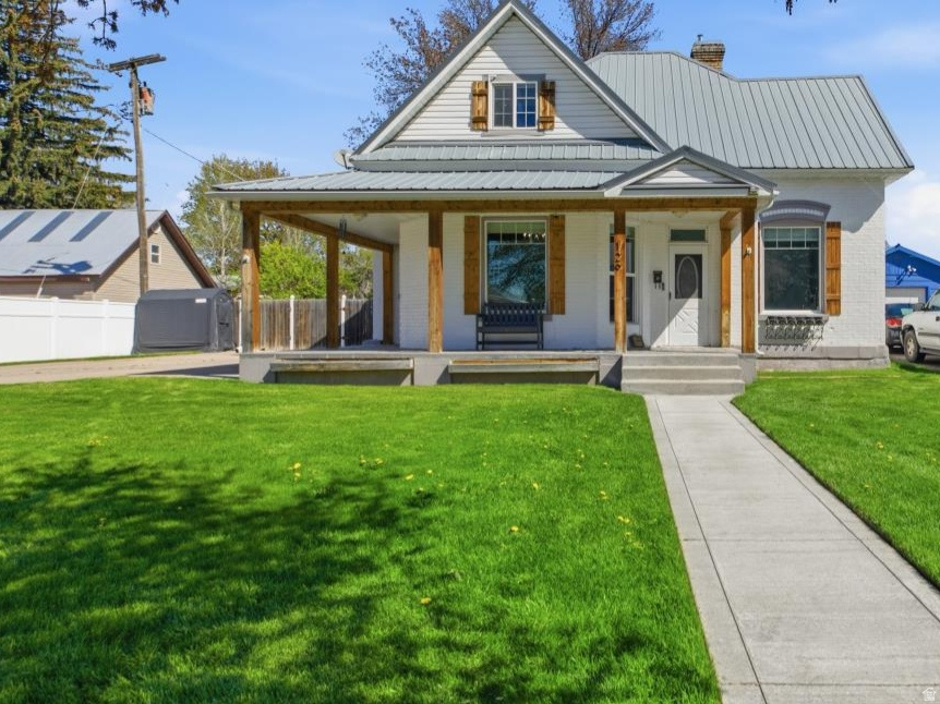 129 E 1ST S Preston, ID 83263
