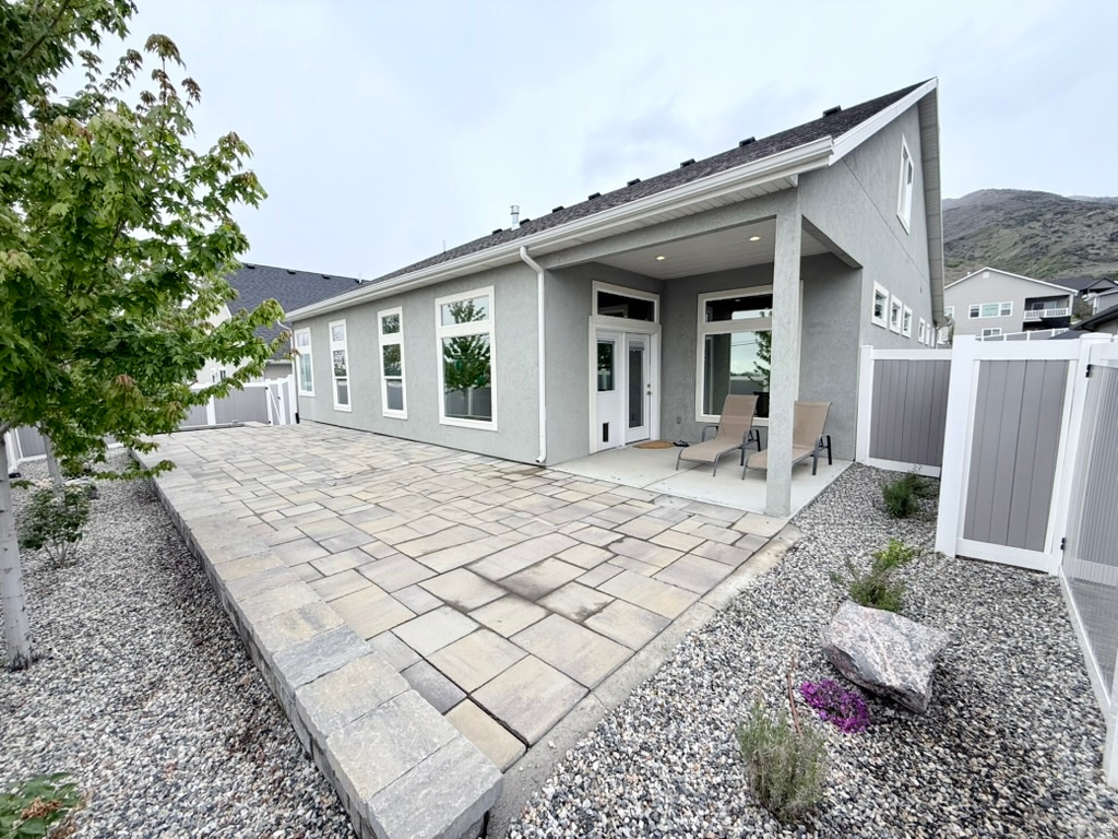 1449 N COBBLEWOOD CT Kaysville, UT 84037