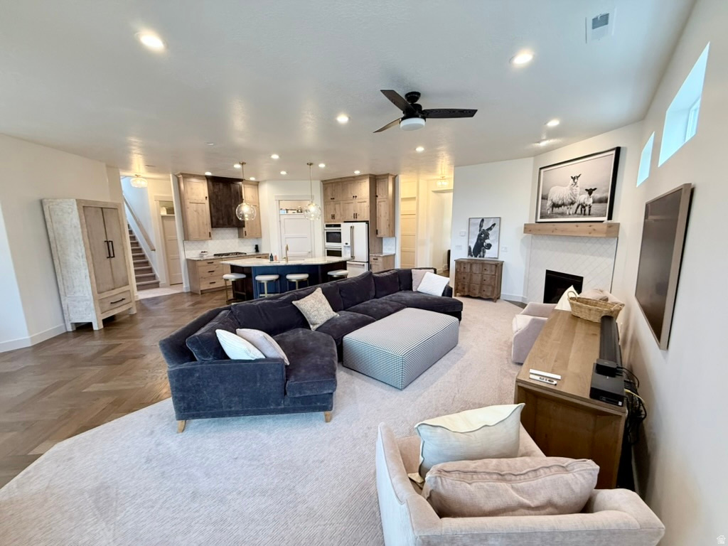 1449 N COBBLEWOOD CT Kaysville, UT 84037