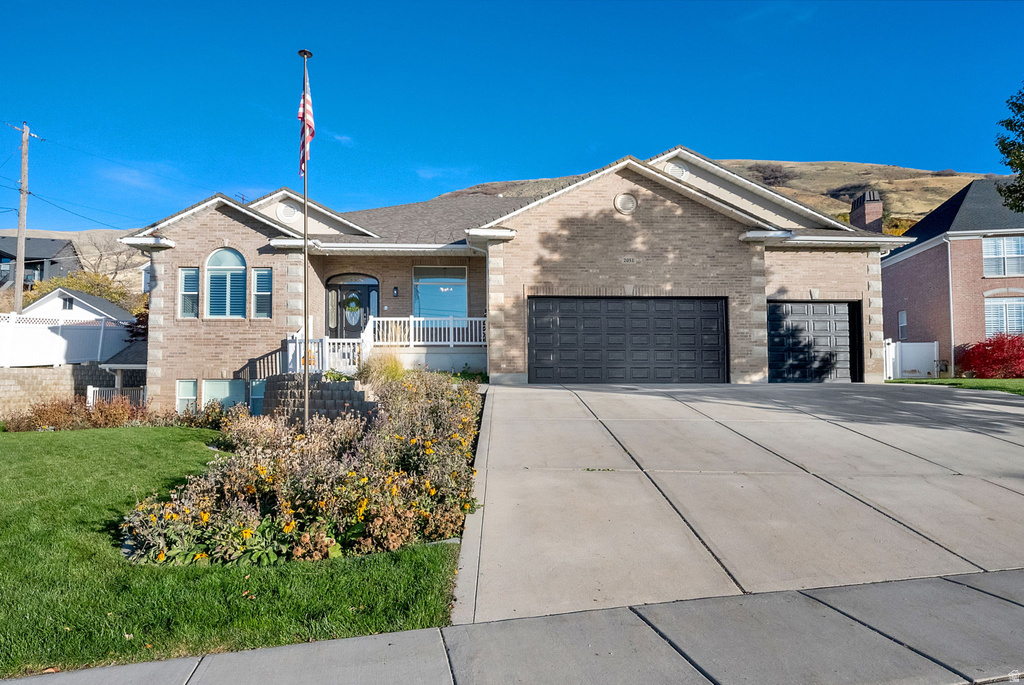 2051 S ESKELSEN LN Perry, UT 84302