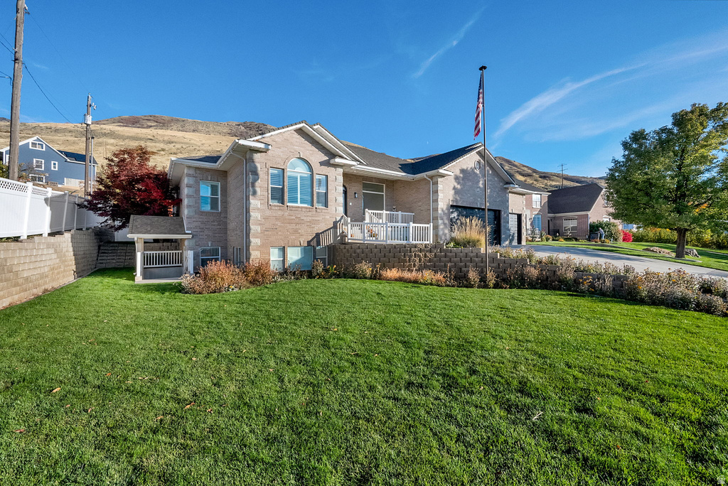 2051 S ESKELSEN LN Perry, UT 84302