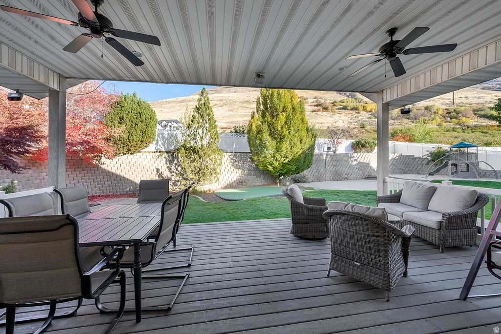 2051 S ESKELSEN LN Perry, UT 84302