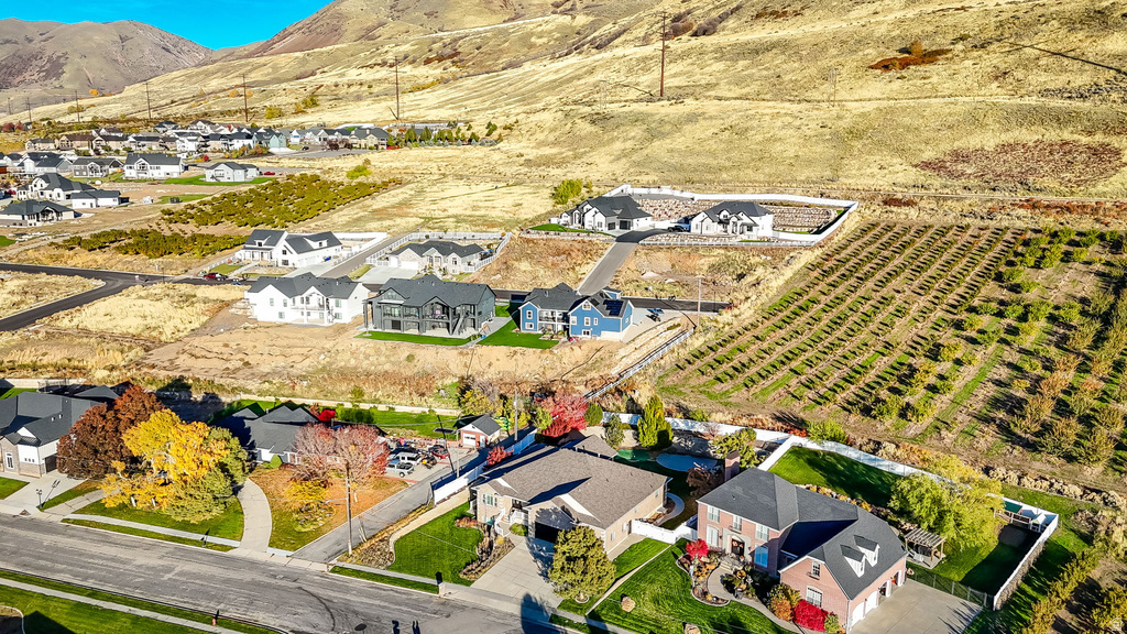 2051 S ESKELSEN LN Perry, UT 84302