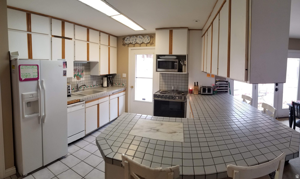 4655 S DEERCREEK RD Salt Lake City, UT 84124