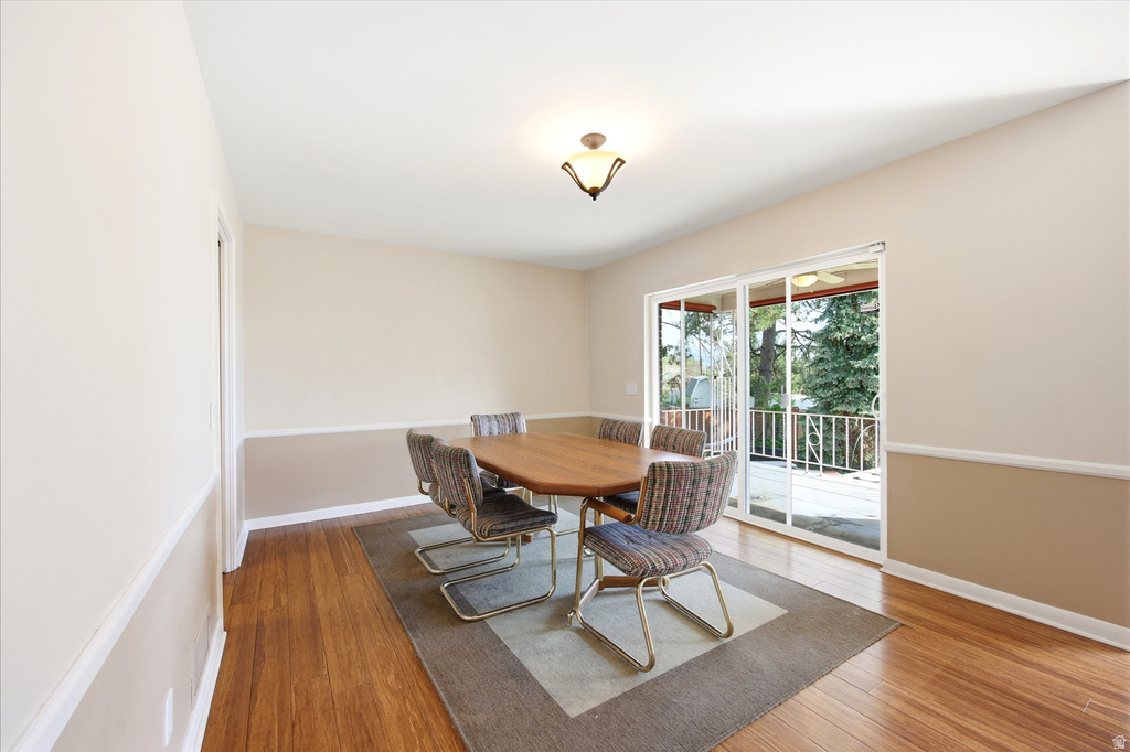 2484 E SKYLINE DR Salt Lake City, UT 84108