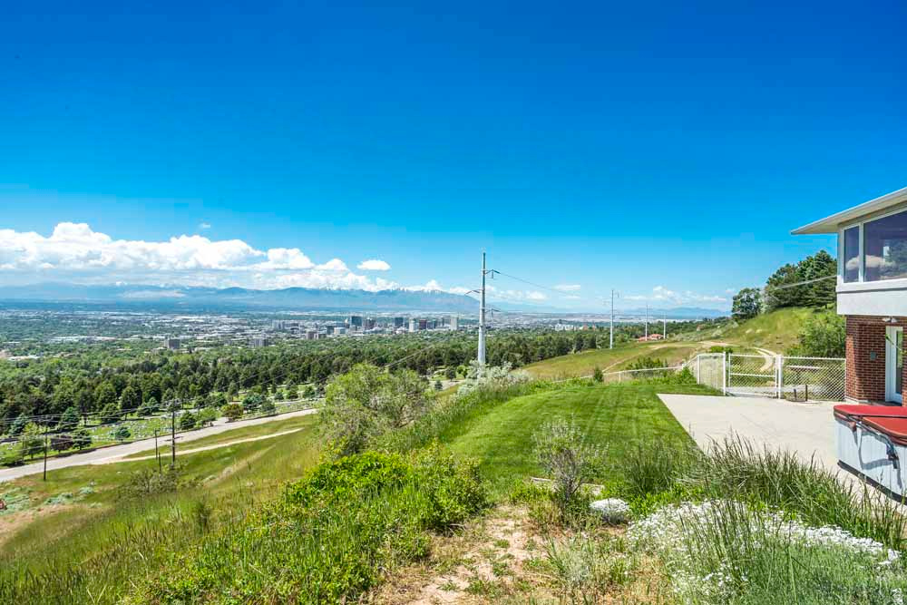 1232 E CHANDLER CIR Salt Lake City, UT 84103