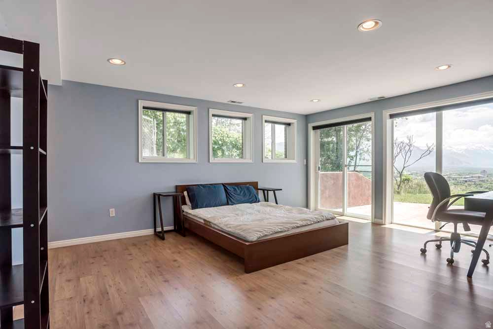 1232 E CHANDLER CIR Salt Lake City, UT 84103