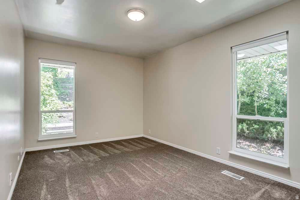 1232 E CHANDLER CIR Salt Lake City, UT 84103