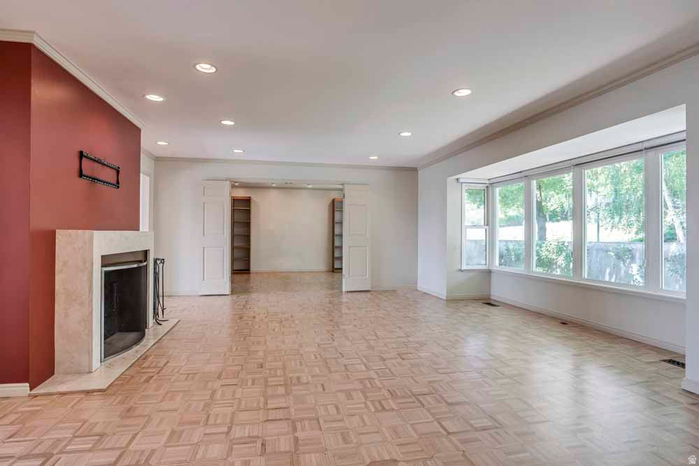 1232 E CHANDLER CIR Salt Lake City, UT 84103