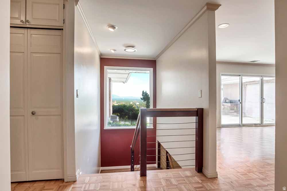 1232 E CHANDLER CIR Salt Lake City, UT 84103