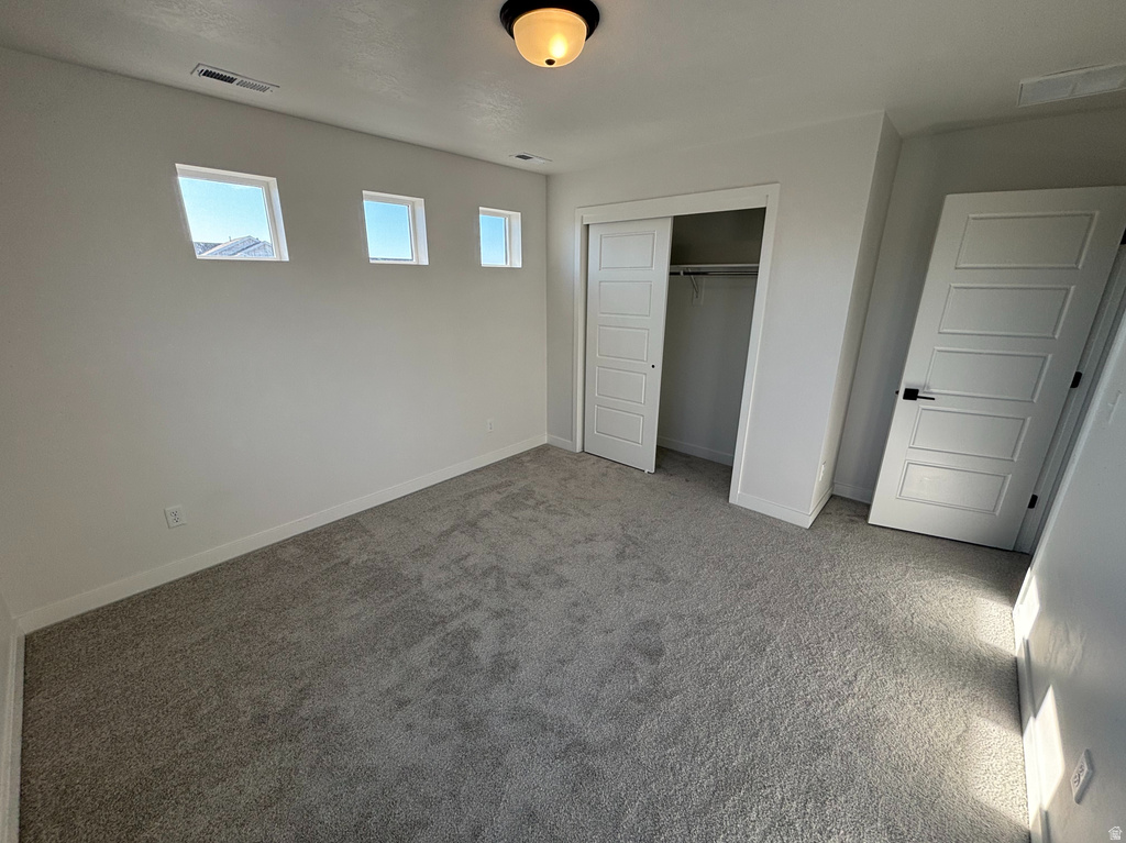 3301 S 2410 W Syracuse, UT 84075