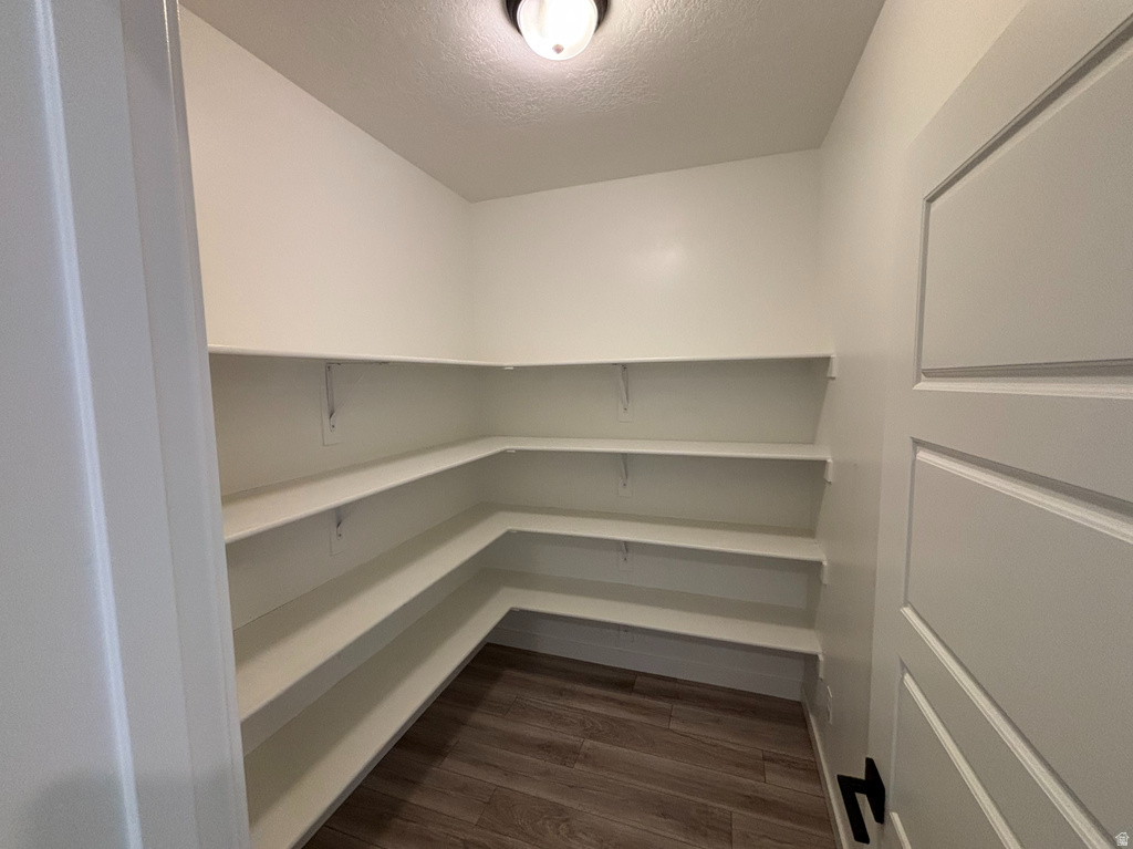 3301 S 2410 W Syracuse, UT 84075