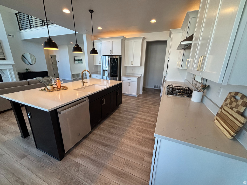 3301 S 2410 W Syracuse, UT 84075