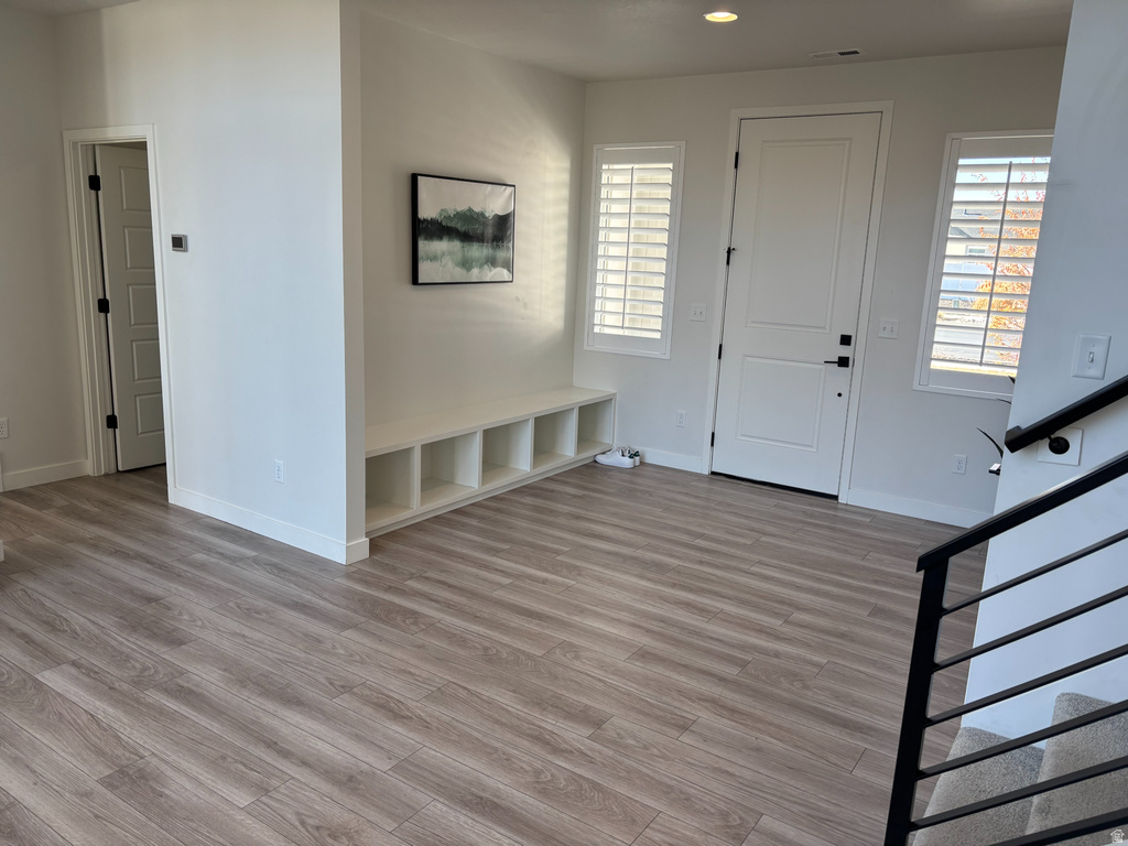 3301 S 2410 W Syracuse, UT 84075