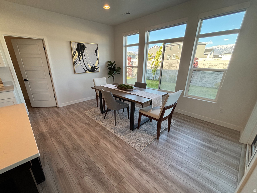 3301 S 2410 W Syracuse, UT 84075