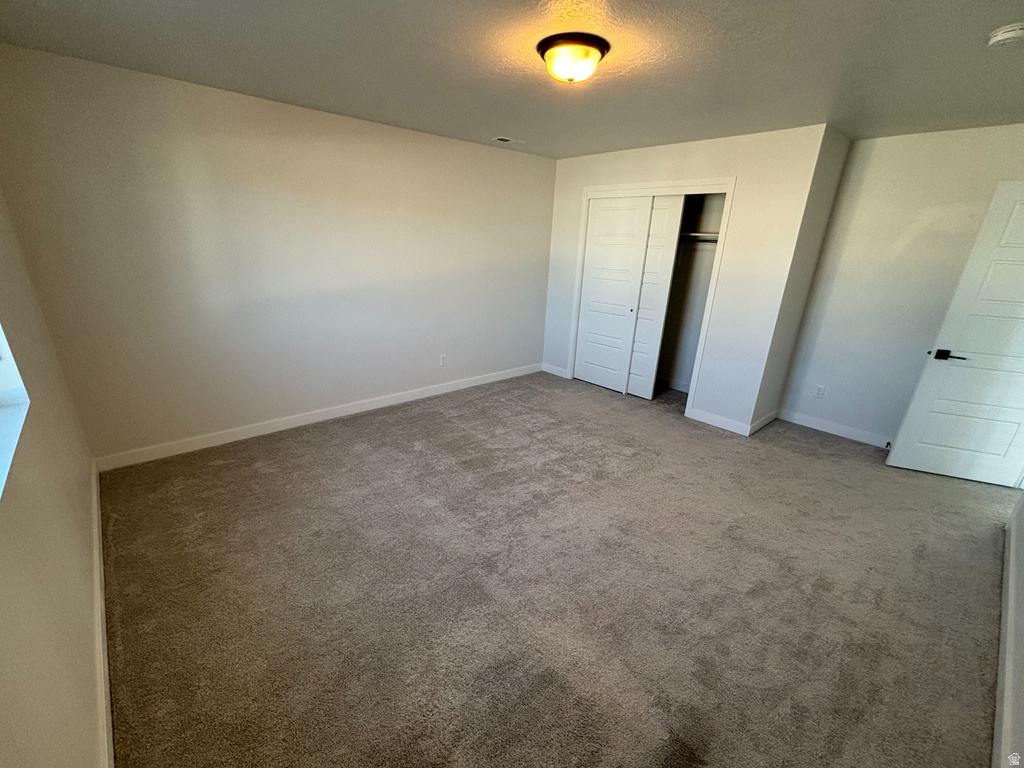 3301 S 2410 W Syracuse, UT 84075