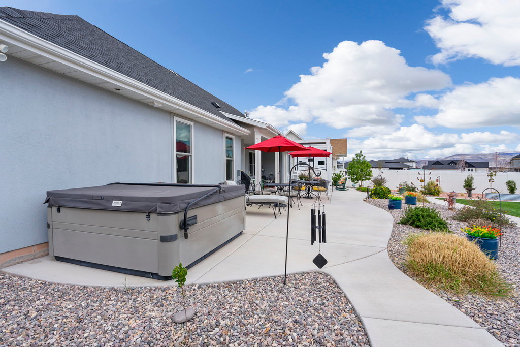 925 W TORREY DR Richfield, UT 84701