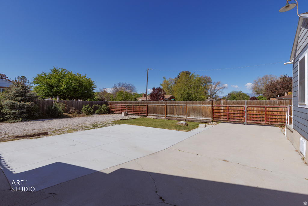7387 S HALELANI DR. Midvale, UT 84047