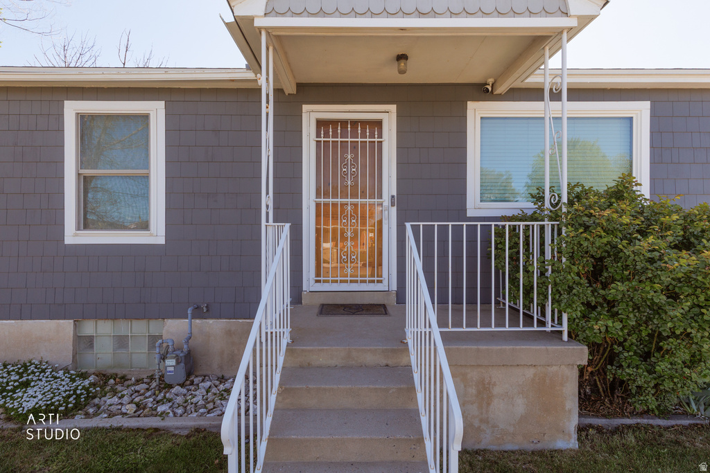 7387 S HALELANI DR. Midvale, UT 84047